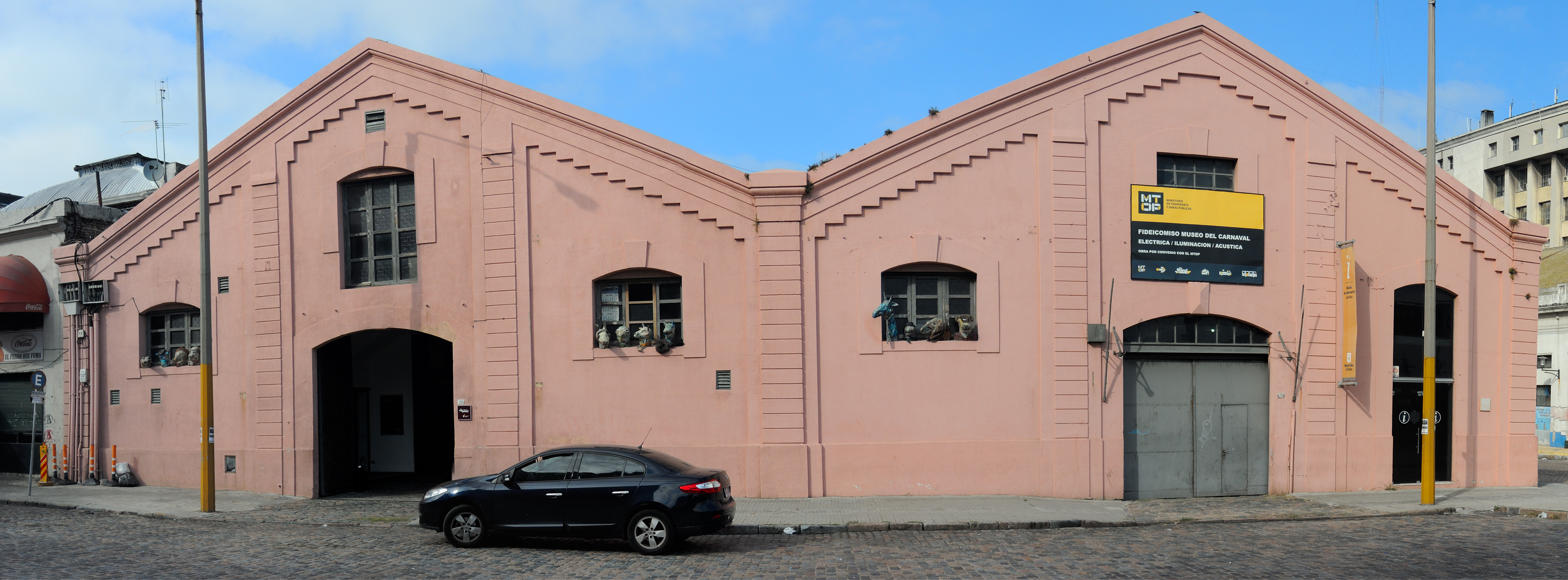 Fachada del Museo del Carnaval en Montevideo